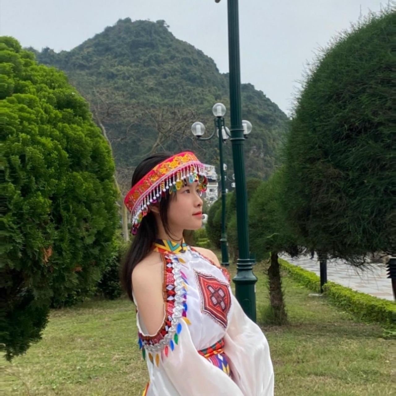 Cat Ba Valentine Hotel Dong Khe Sau Exterior foto